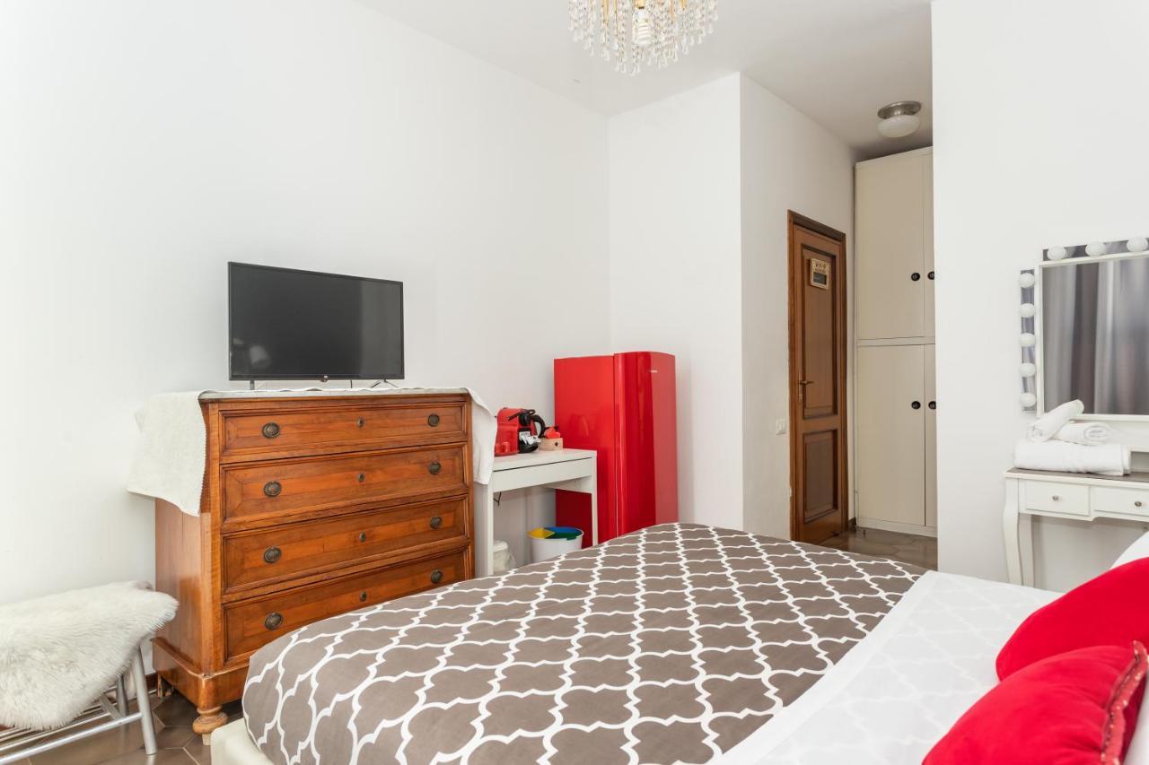 Cagliari Centro Citta Rooms Екстер'єр фото